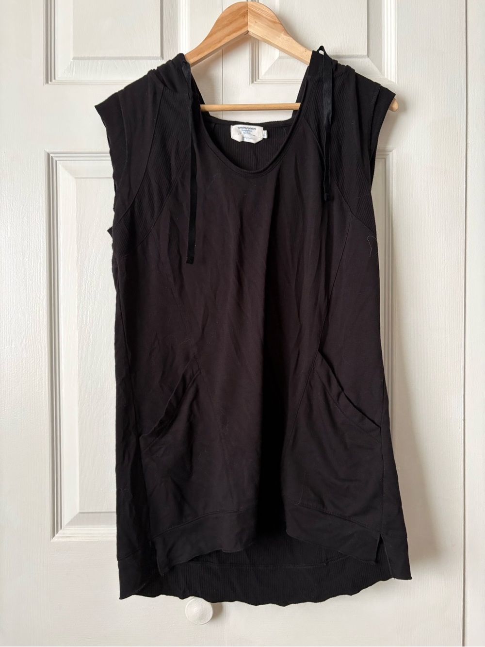 Simply Vera Vera Wang Black Sleeveless Hooded Tank Top